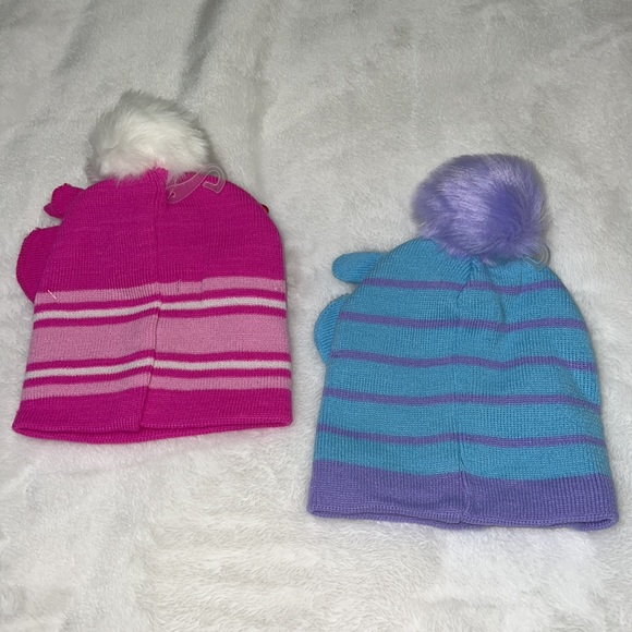 Set is 2, Adorable Frozen and Paw Patrol toddler Beanie hat and mittens. - Picture 3 of 11